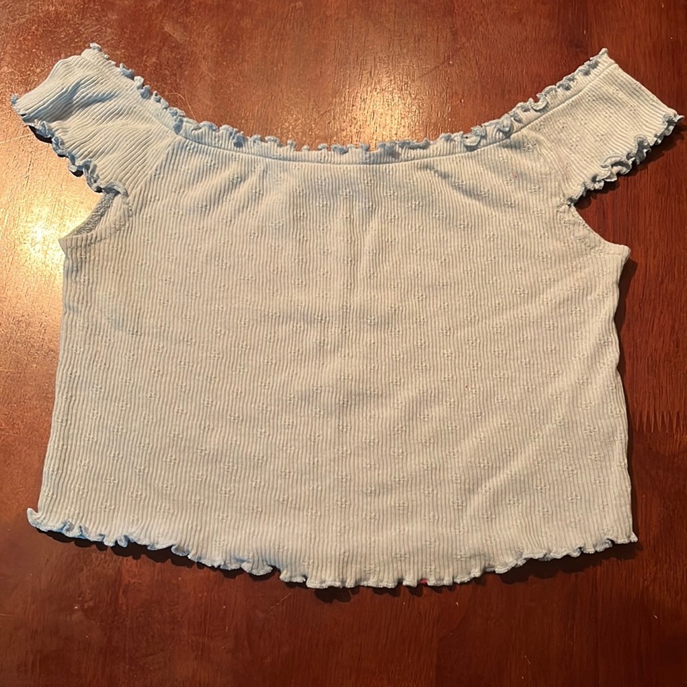 Baby Blue Crop